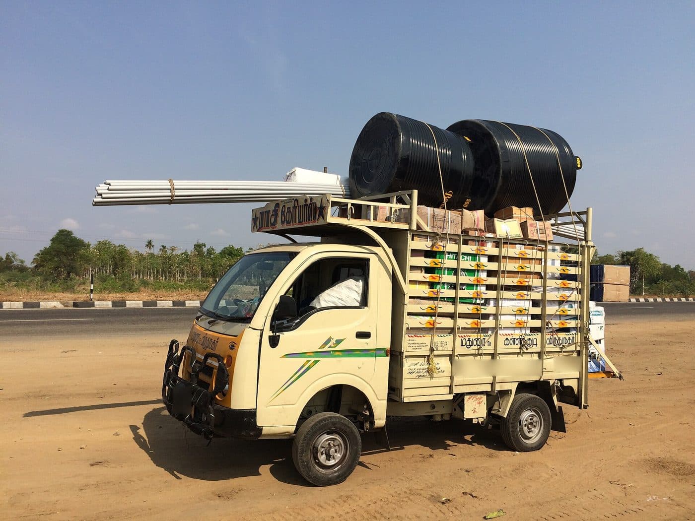 Tata Ace (Chhota Hathi) available for booking in Salooni