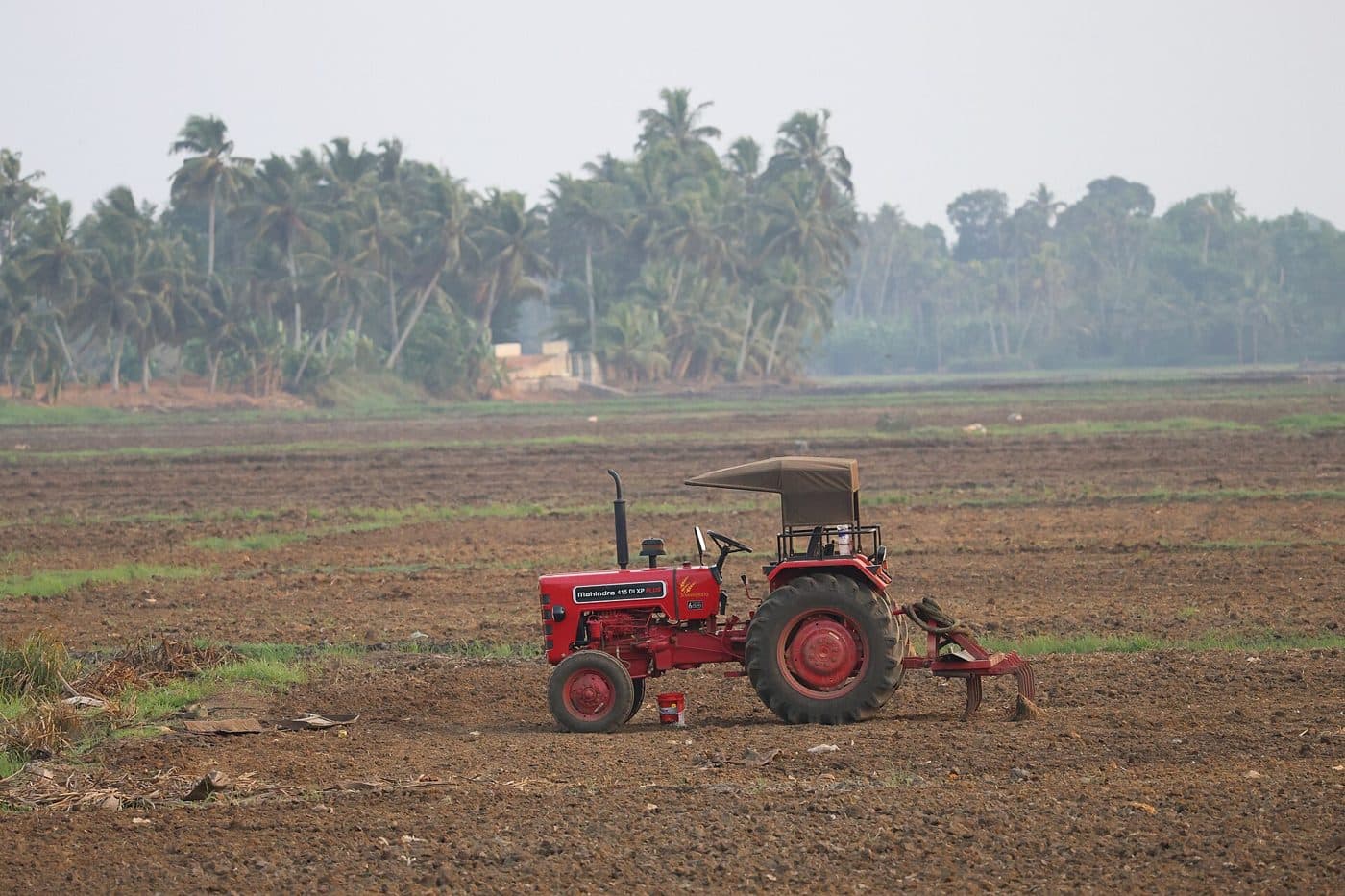 Farm Tractor available for booking in Salooni